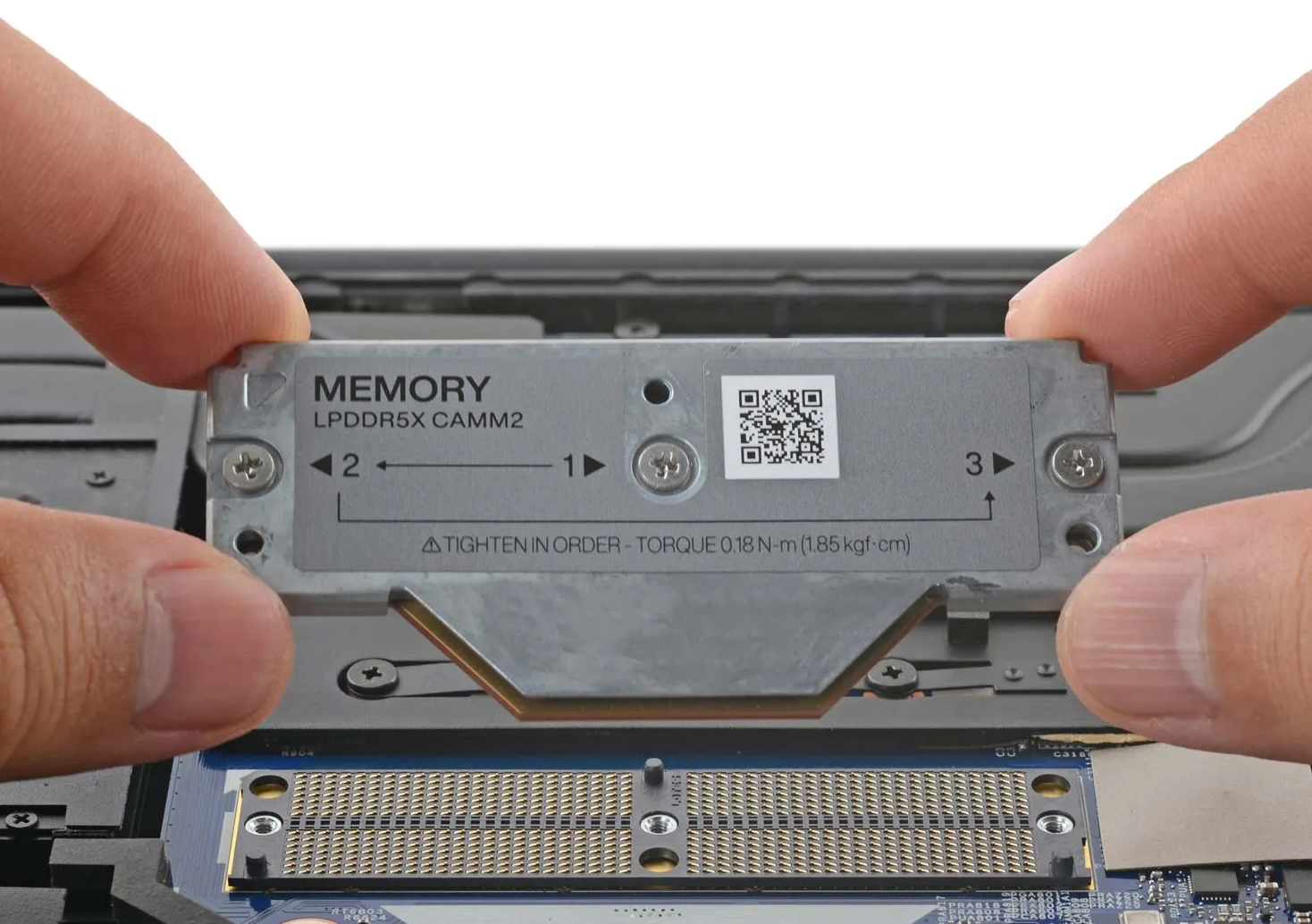 LPCAMM2 - Udáva smer pre ďalšiu generáciu tenkých a ľahkých osobných počítačov